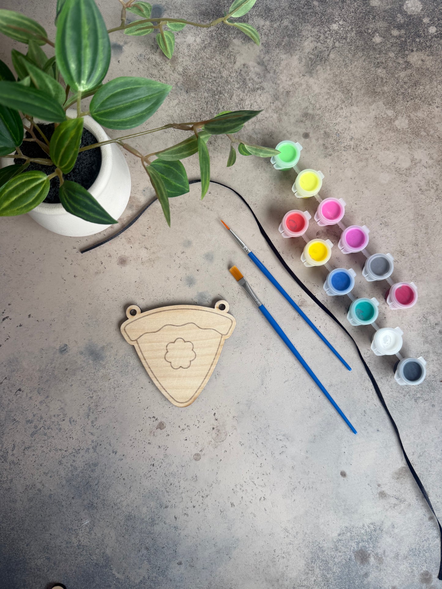 Thanksgiving Paint-Your-Own Wooden Ornament Kit